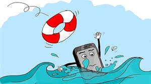 Những chiếc điện thoại khi rơi vào nước rồi cũng khó có thể trở lại như lúc ban đầu